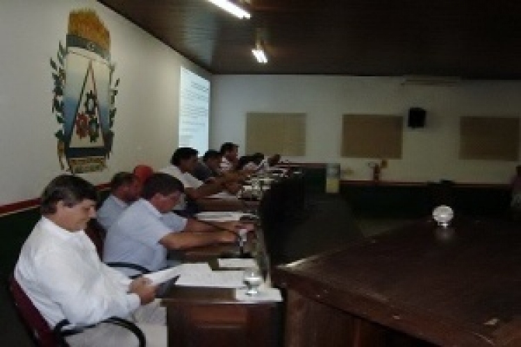 Vereadores debatem sobre o Hino Municipal de Uni&atilde;o do Sul