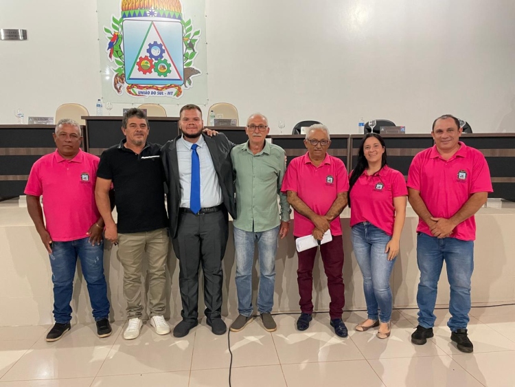 18&ordf; Sess&atilde;o &ndash; Jhon Cleiton &eacute; empossado vereador. Or&ccedil;amento do munic&iacute;pio ser&aacute; analisado pelas comiss&otilde;es.